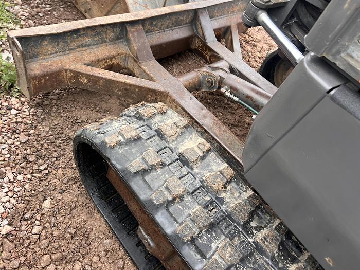 Used 2018 VOLVO ECR25D