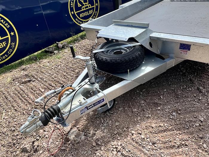 Used 2024 IFOR WILLIAMS GH126