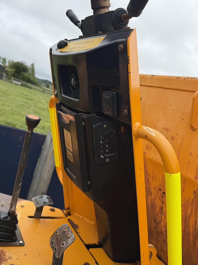 Used 2018 THWAITES 6 tonne