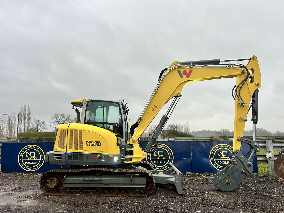 Used 2023 WACKER NEUSON ET90
