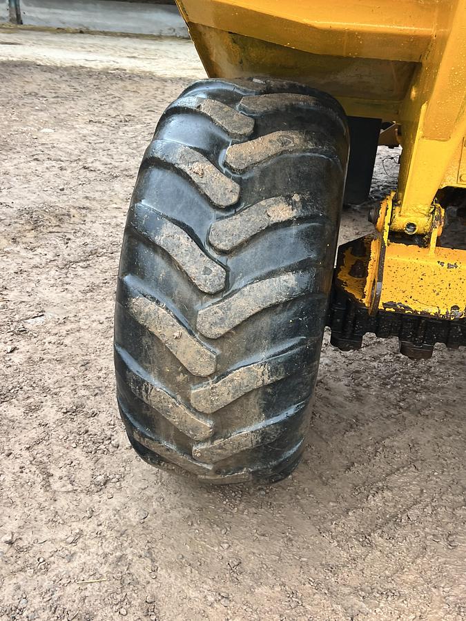 Used 2017 THWAITES 9 tonne dumper