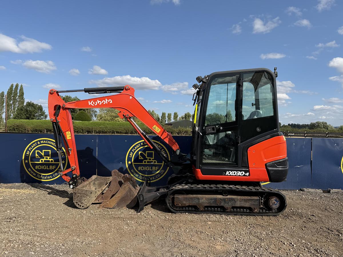 Used 2019 KUBOTA KX030-4