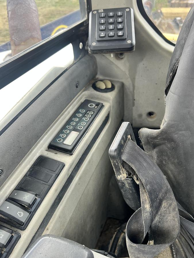 Used 2015 WACKER NEUSON 6003