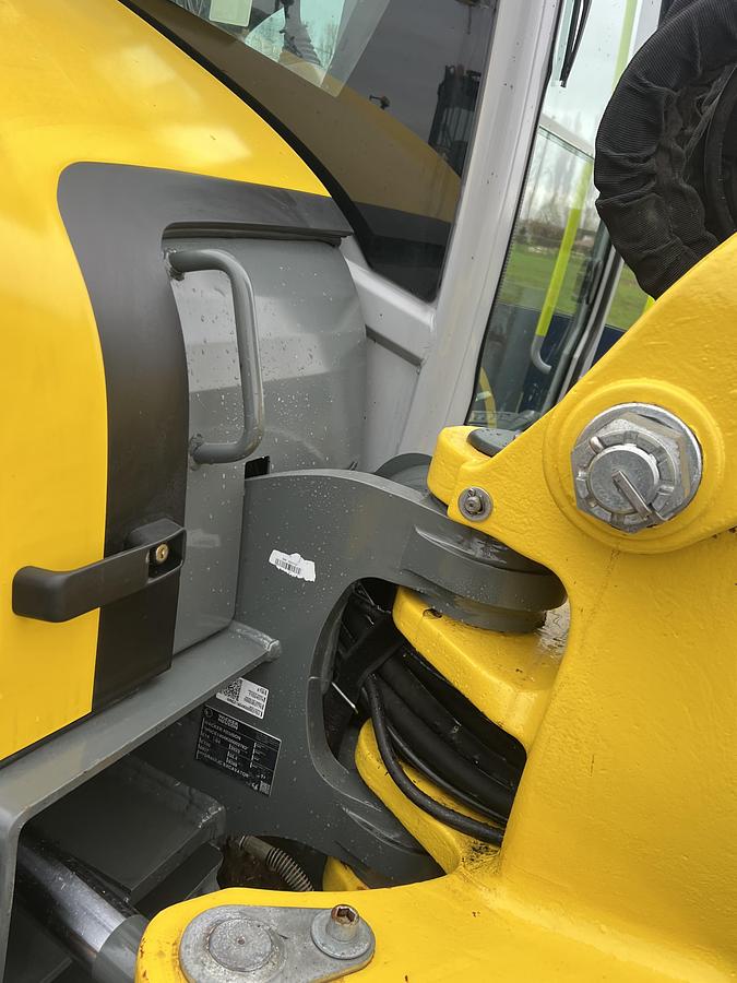 Used 2023 WACKER NEUSON ET90