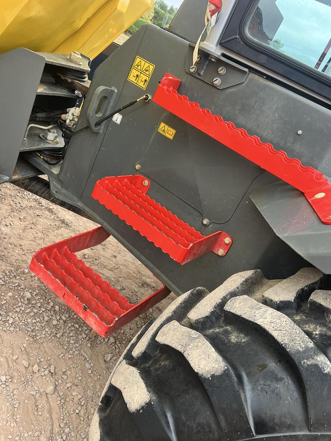 Used 2023 WACKER NEUSON DW90