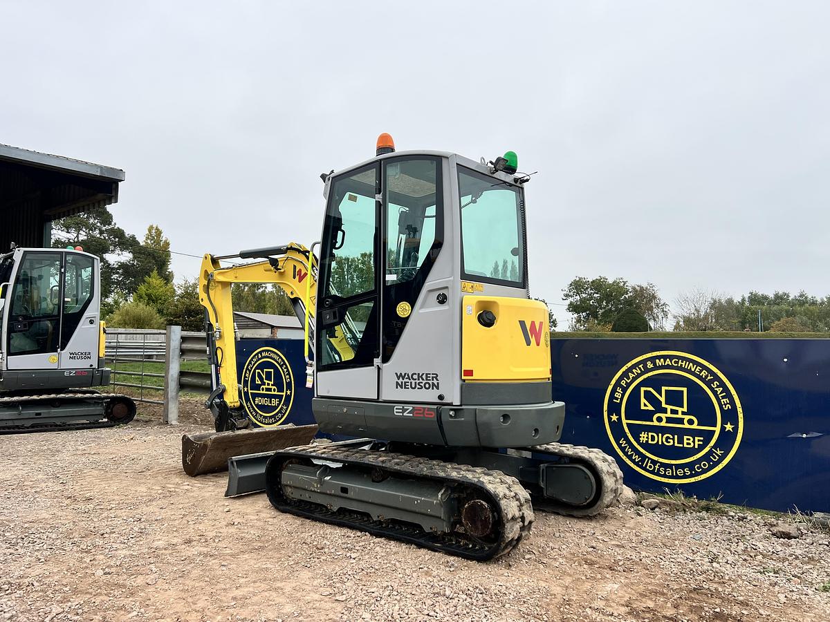 Used 2022 WACKER NEUSON EZ26
