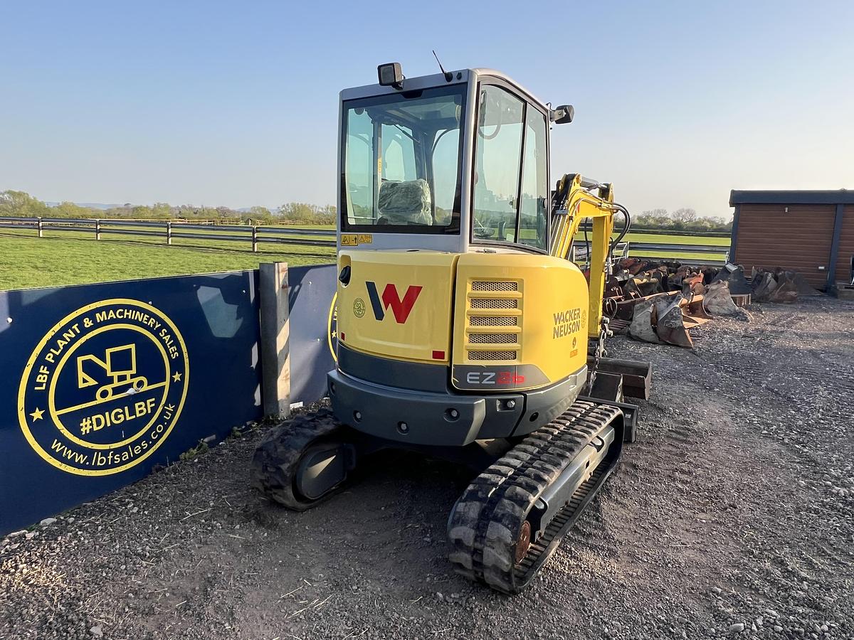 Used 2020 WACKER NEUSON EZ26