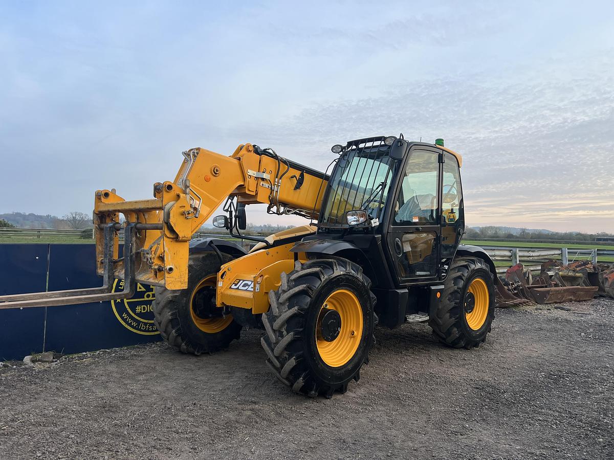 Used 2021 JCB 535-95
