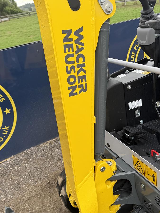 Used 2025 WACKER NEUSON EZ17-2