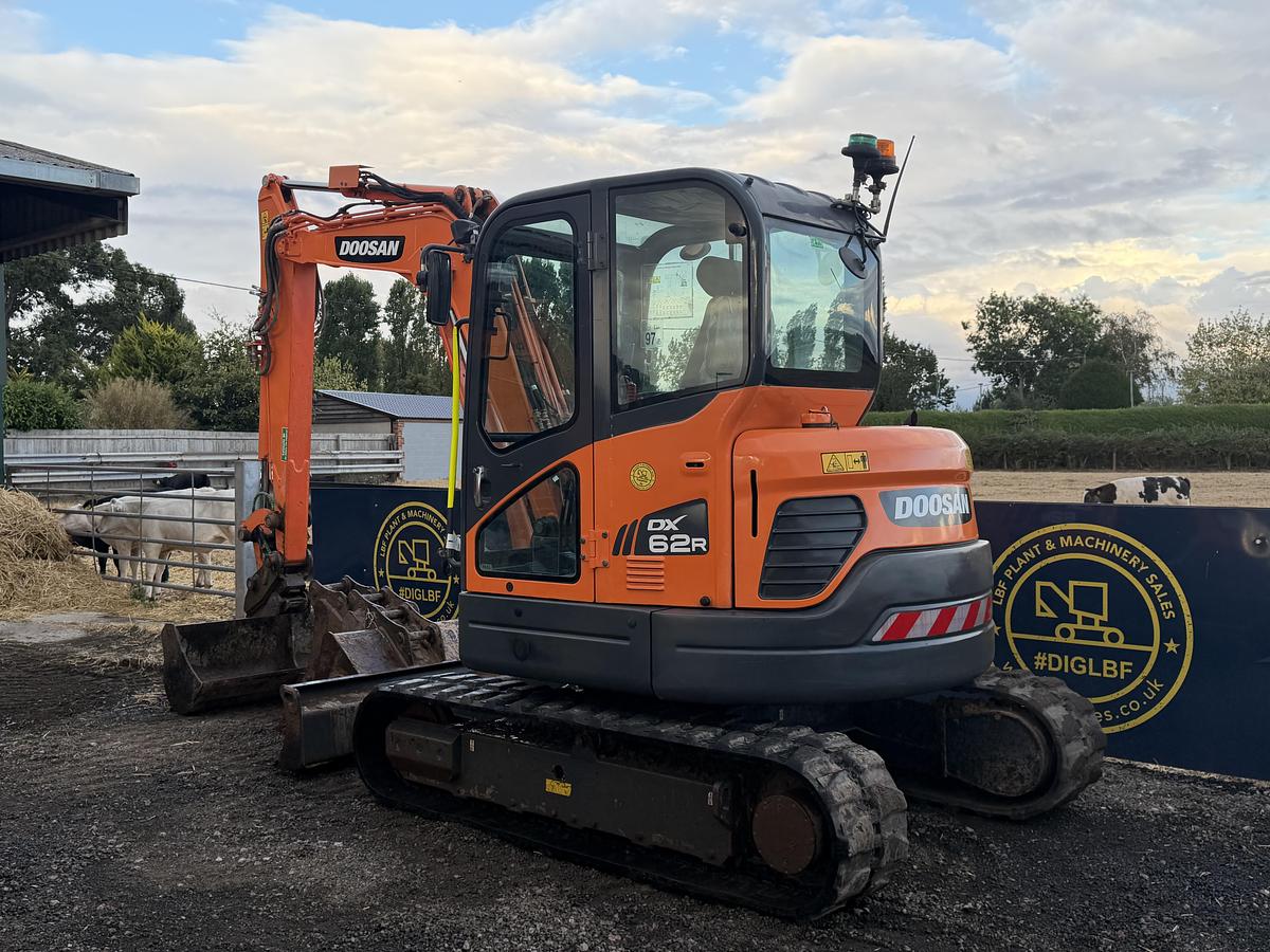 Used 2023 DOOSAN DX62R-3