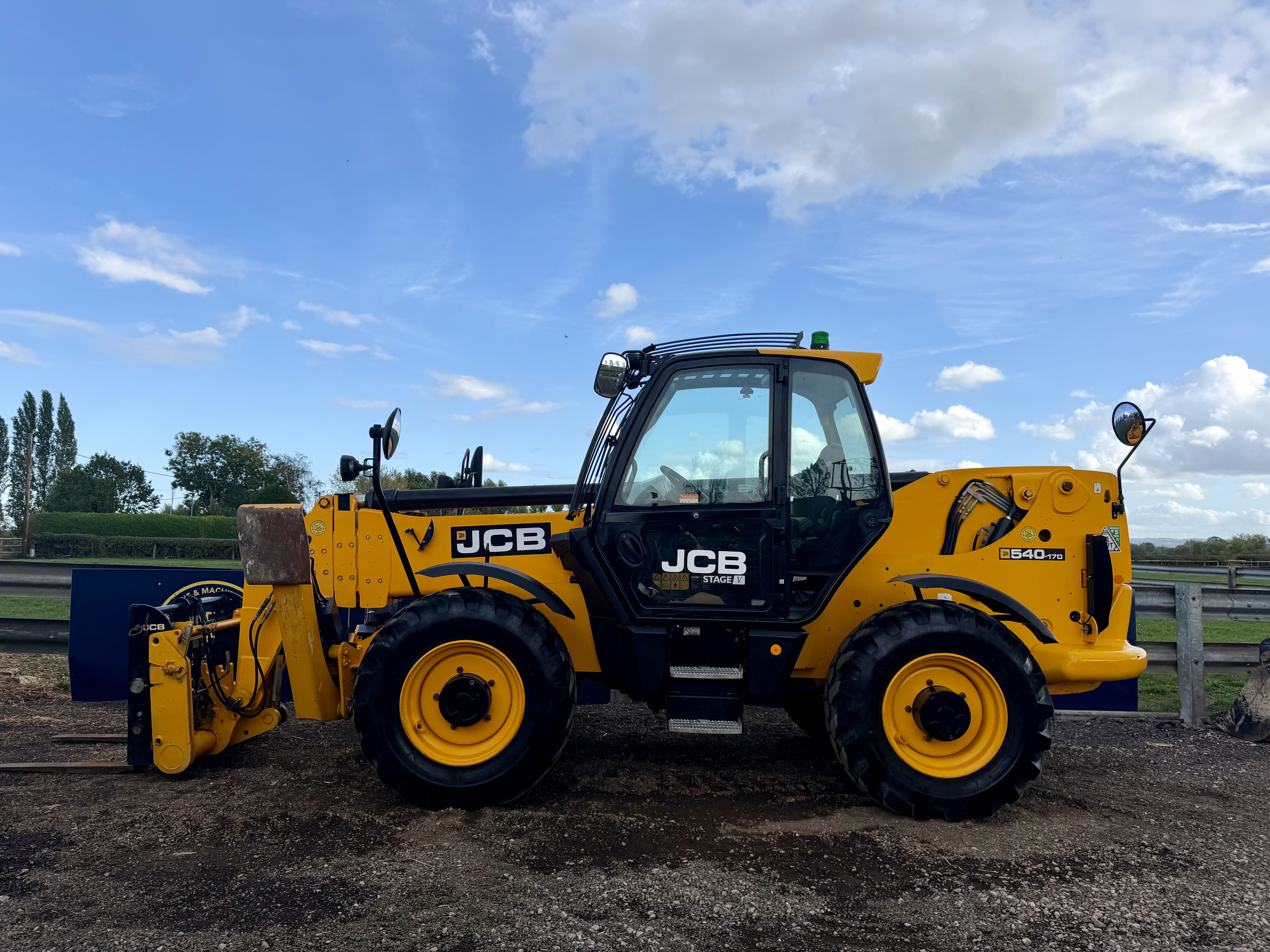 Used 2023 JCB 540-170