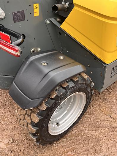 Used 2021 WACKER NEUSON TH412