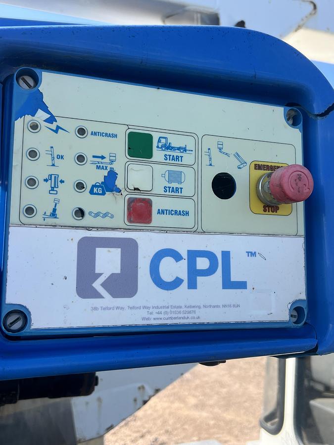 Used 2014 Land Rover Defender 110 cherry picker