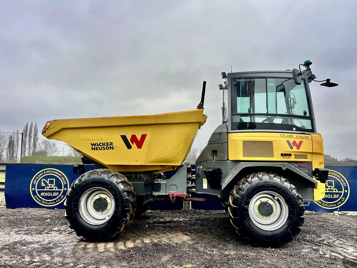 Used 2020 WACKER NEUSON DV90 duel view swivel