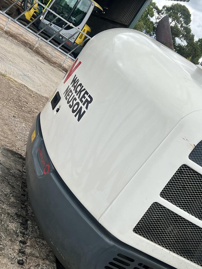 Used 2015 WACKER NEUSON 6003
