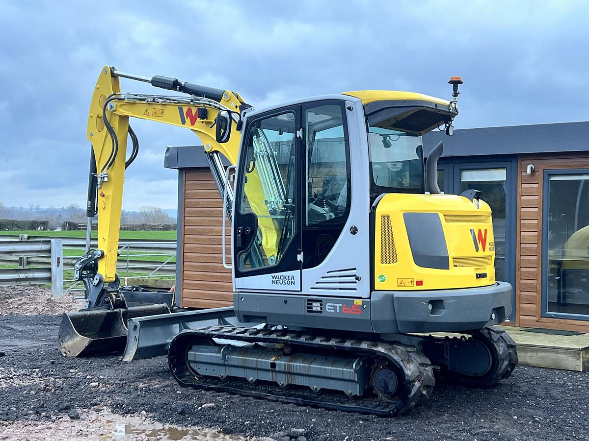 Used 2021 WACKER NEUSON ET65