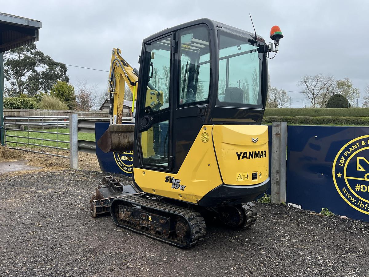 Used 2022 YANMAR SV15VT