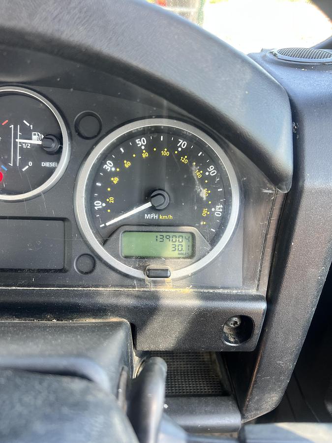 Used 2014 Land Rover Defender 110 cherry picker