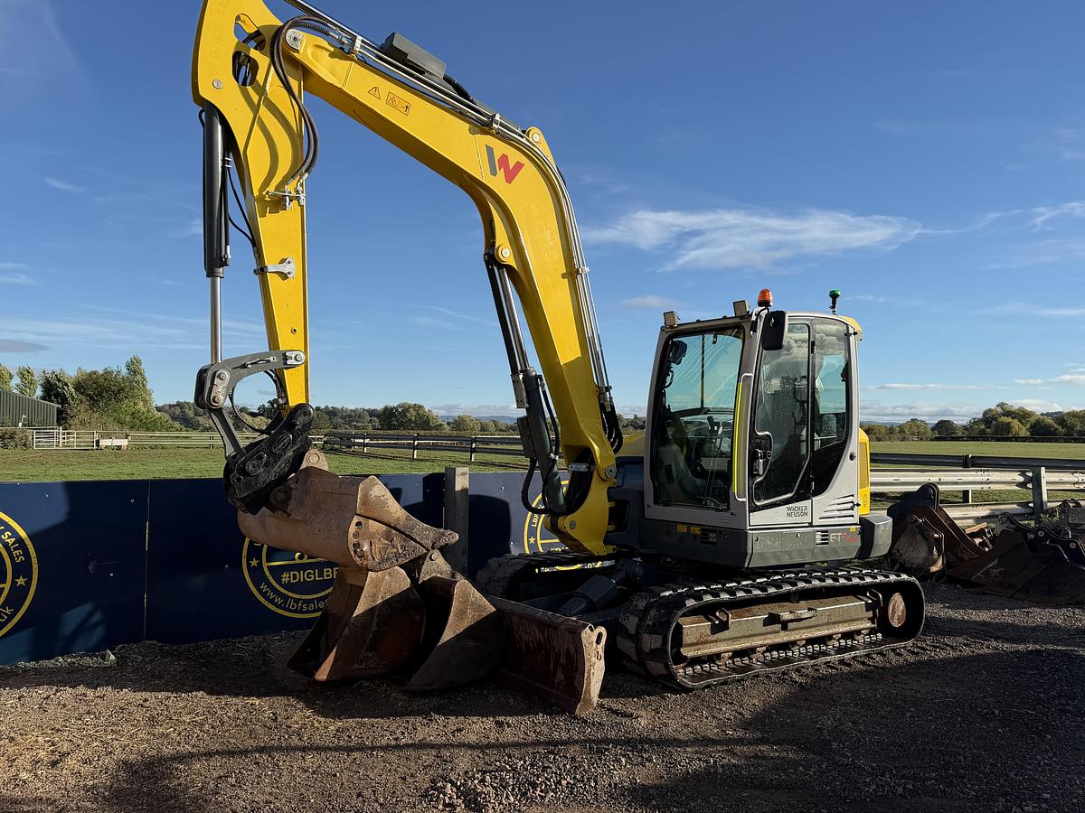 Used 2021 WACKER NEUSON ET90