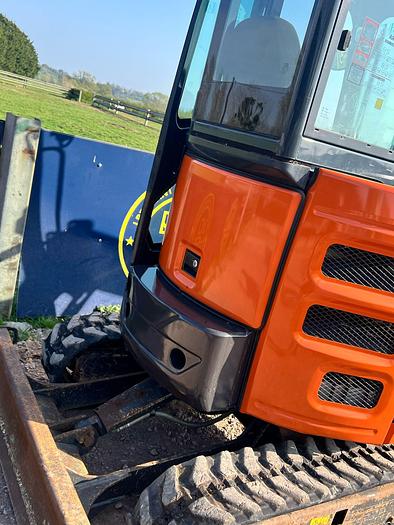 Used 2021 HITACHI ZX26U