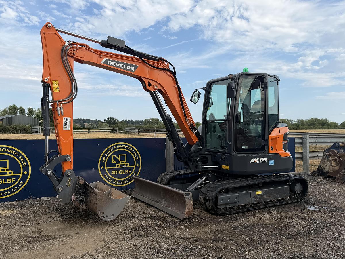 Used 2025 DEVELON DX63R-7