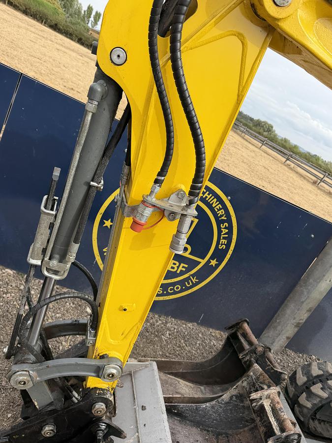 Used 2023 WACKER NEUSON EZ26-2