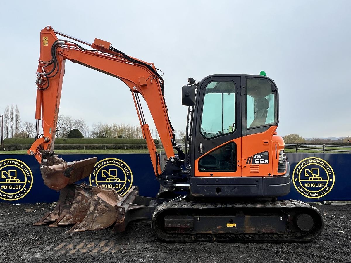 Used 2022 DOOSAN DX62R-3