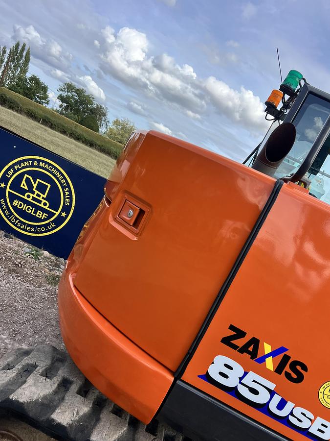 Used 2021 HITACHI ZX85USB-6