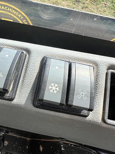 Used 2019 WACKER NEUSON DV100 duel view