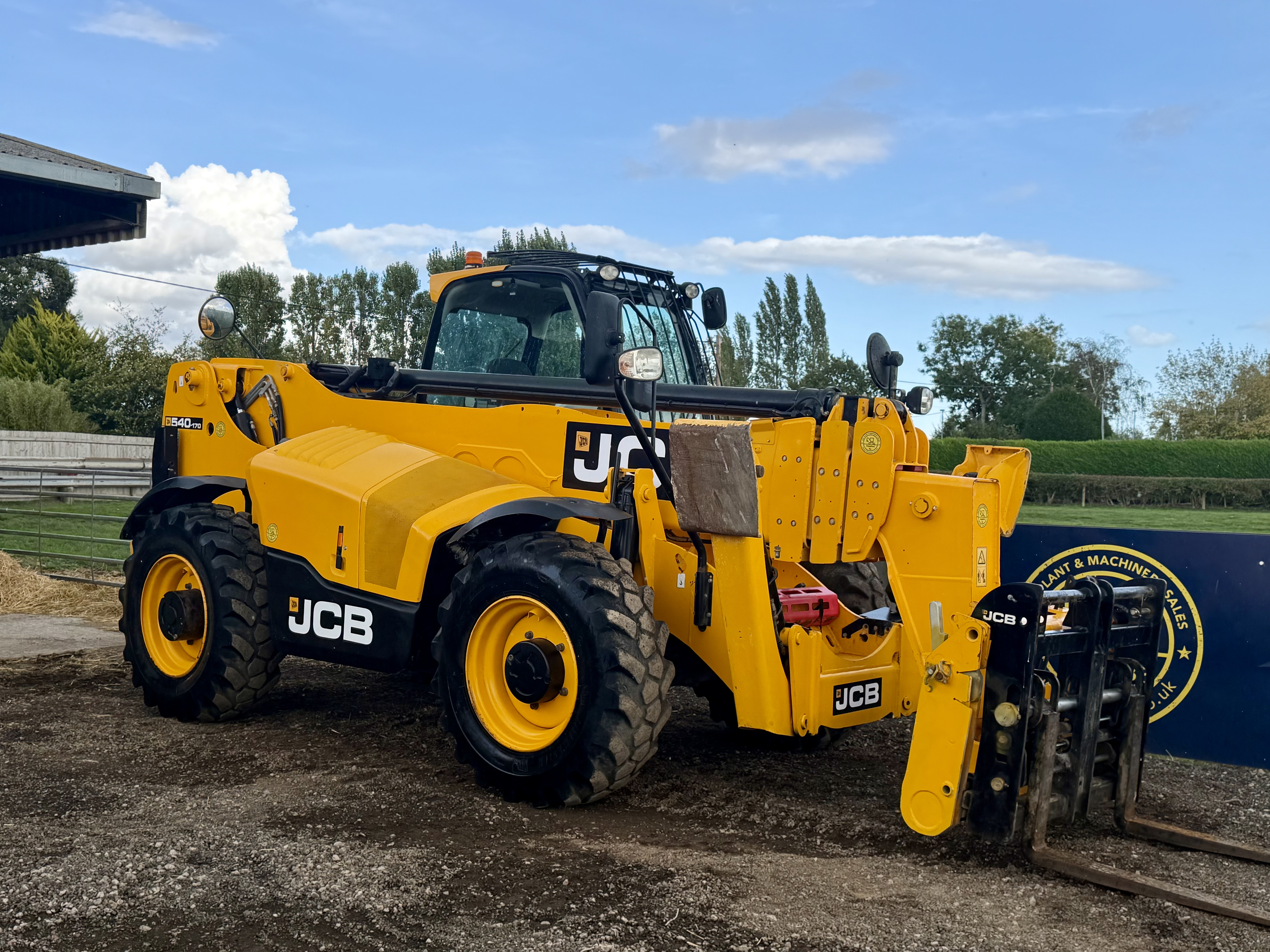 Used 2023 JCB 540-170