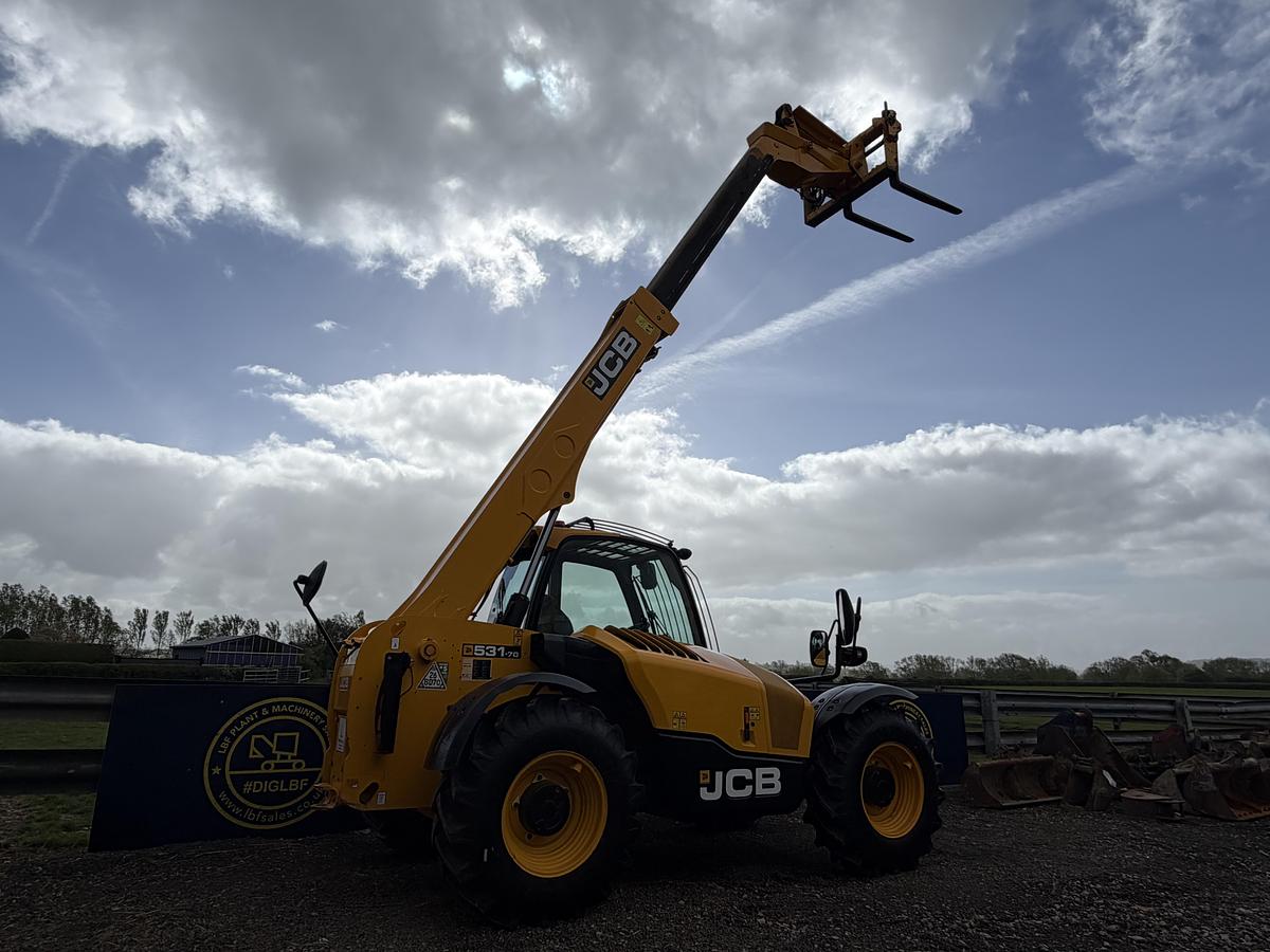 Used 2022 JCB 531-70
