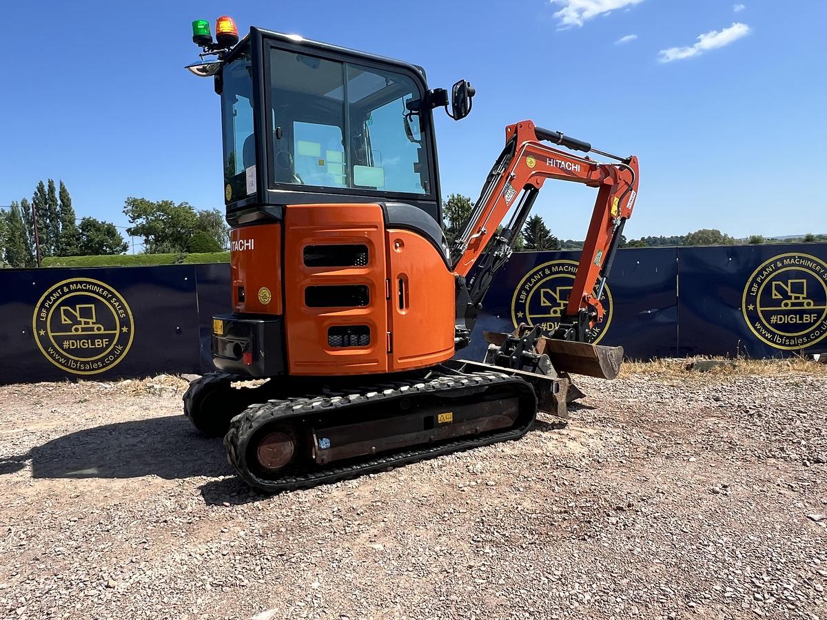 Used 2022 HITACHI ZX26U