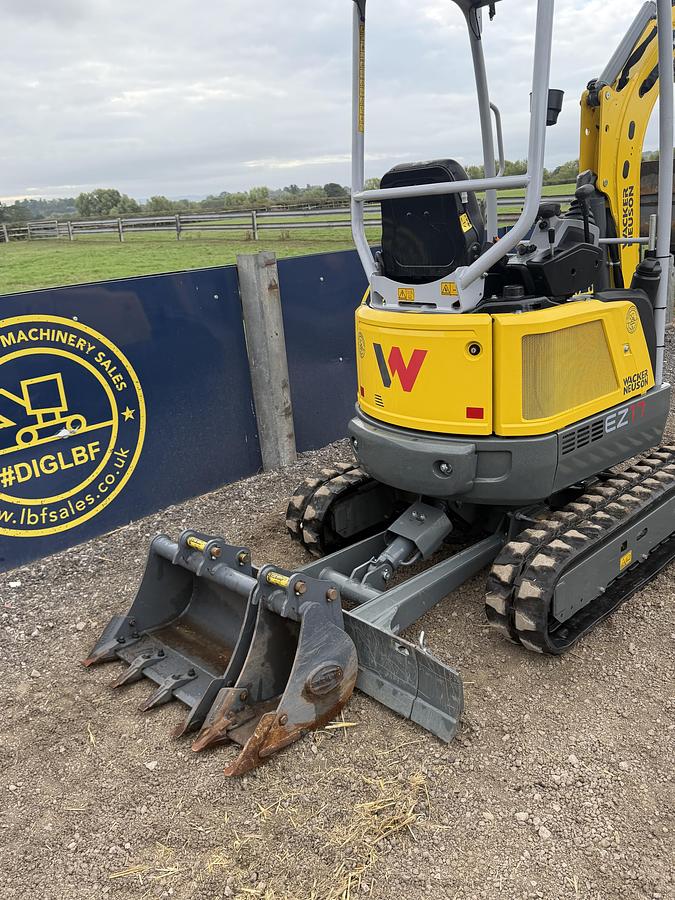 Used 2025 WACKER NEUSON EZ17-2