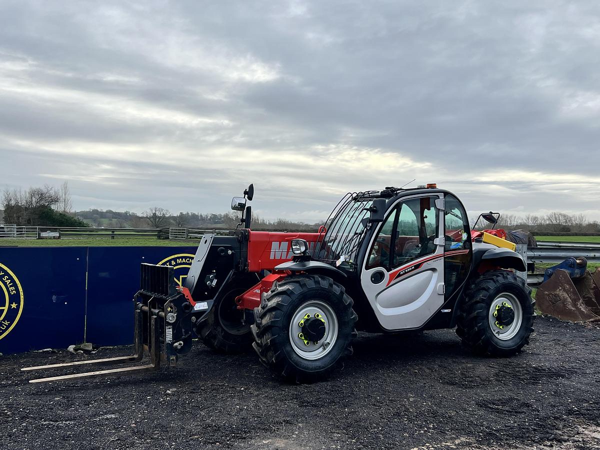 Used 2022 MANITOU MT 930 H
