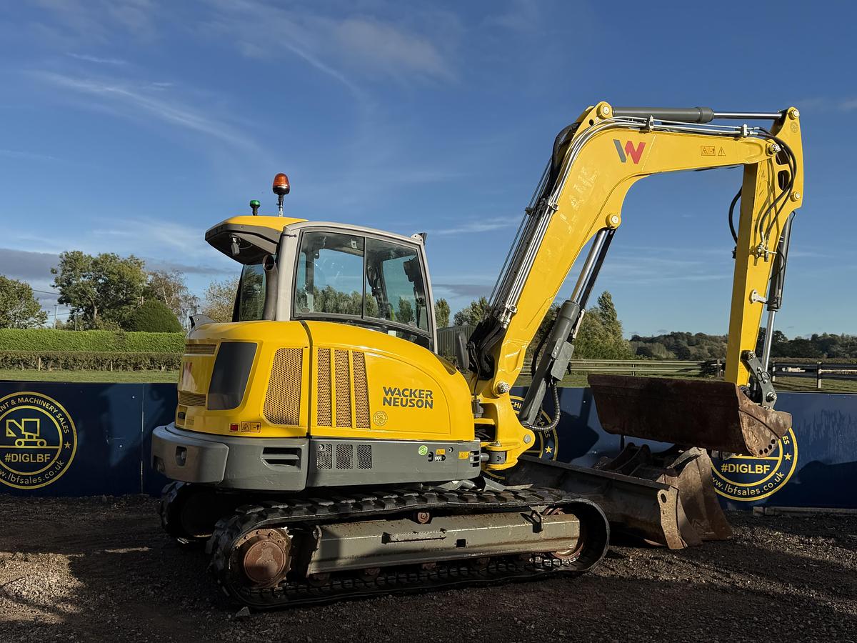 Used 2021 WACKER NEUSON ET90