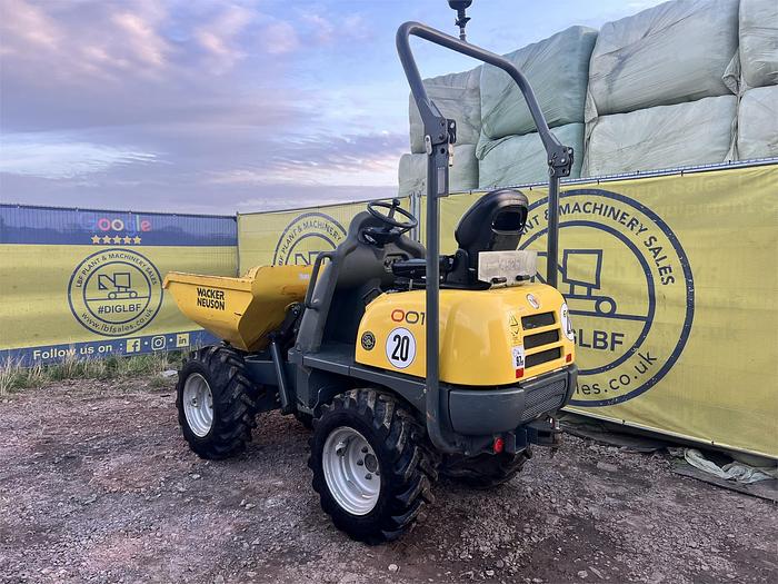 Used 2020 WACKER NEUSON 1001