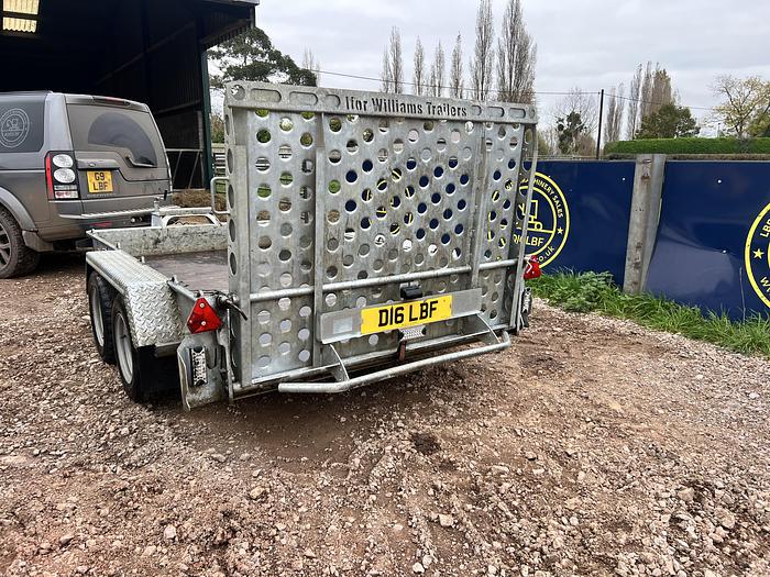 Used 2023 IFOR WILLIAMS GH1054BT