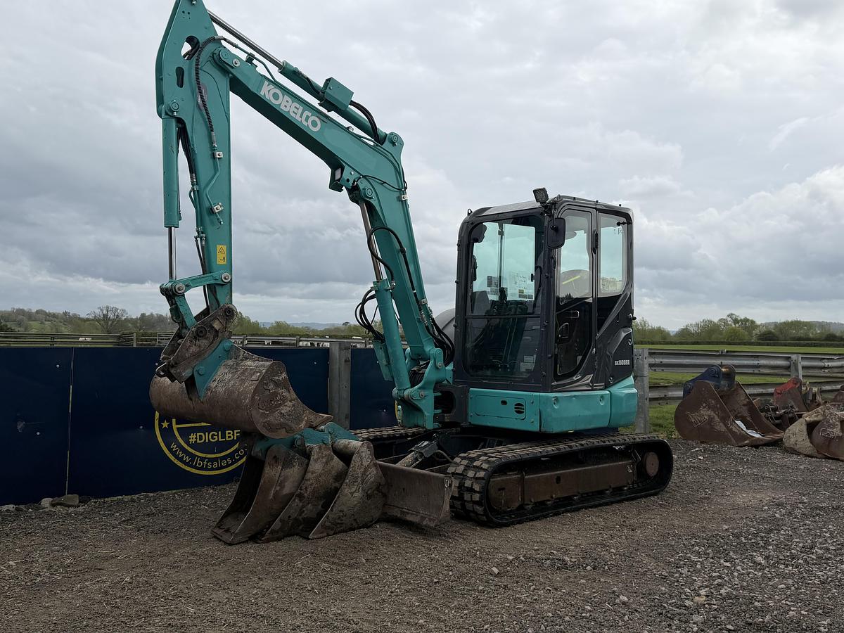 Used 2023 KOBELCO SK50SRX