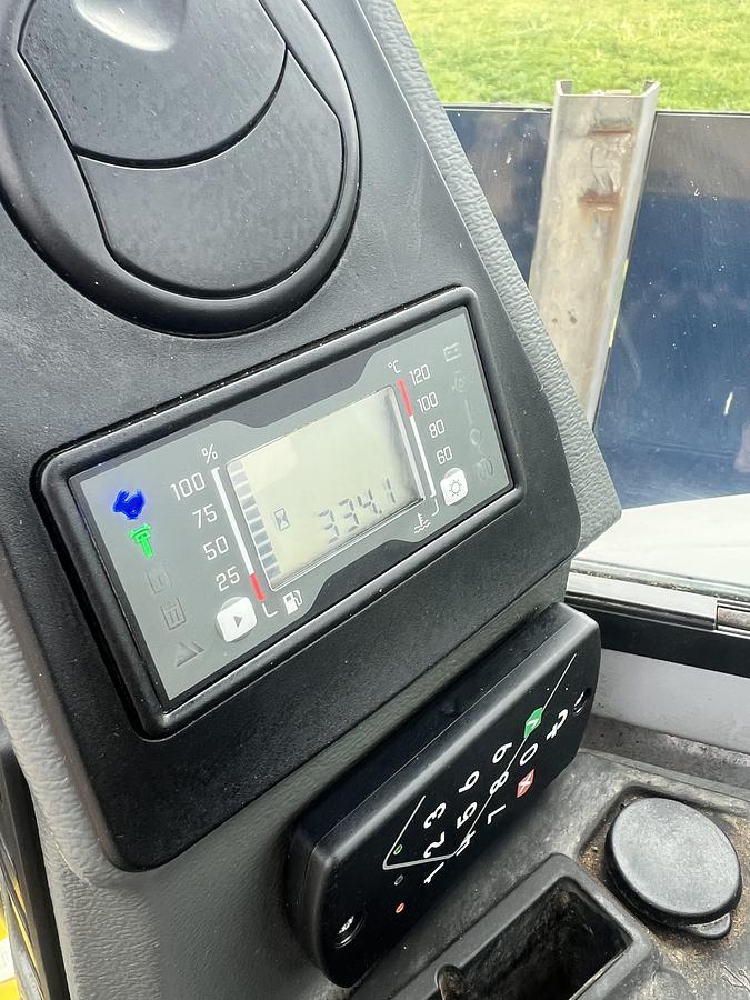 Used 2024 WACKER NEUSON EZ26-2