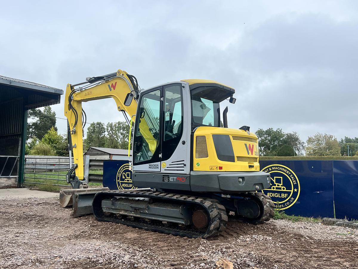 Used 2020 WACKER NEUSON ET90