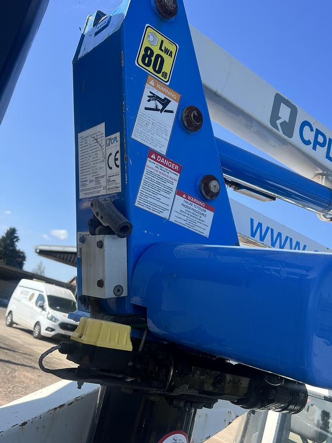 Used 2014 Land Rover Defender 110 cherry picker