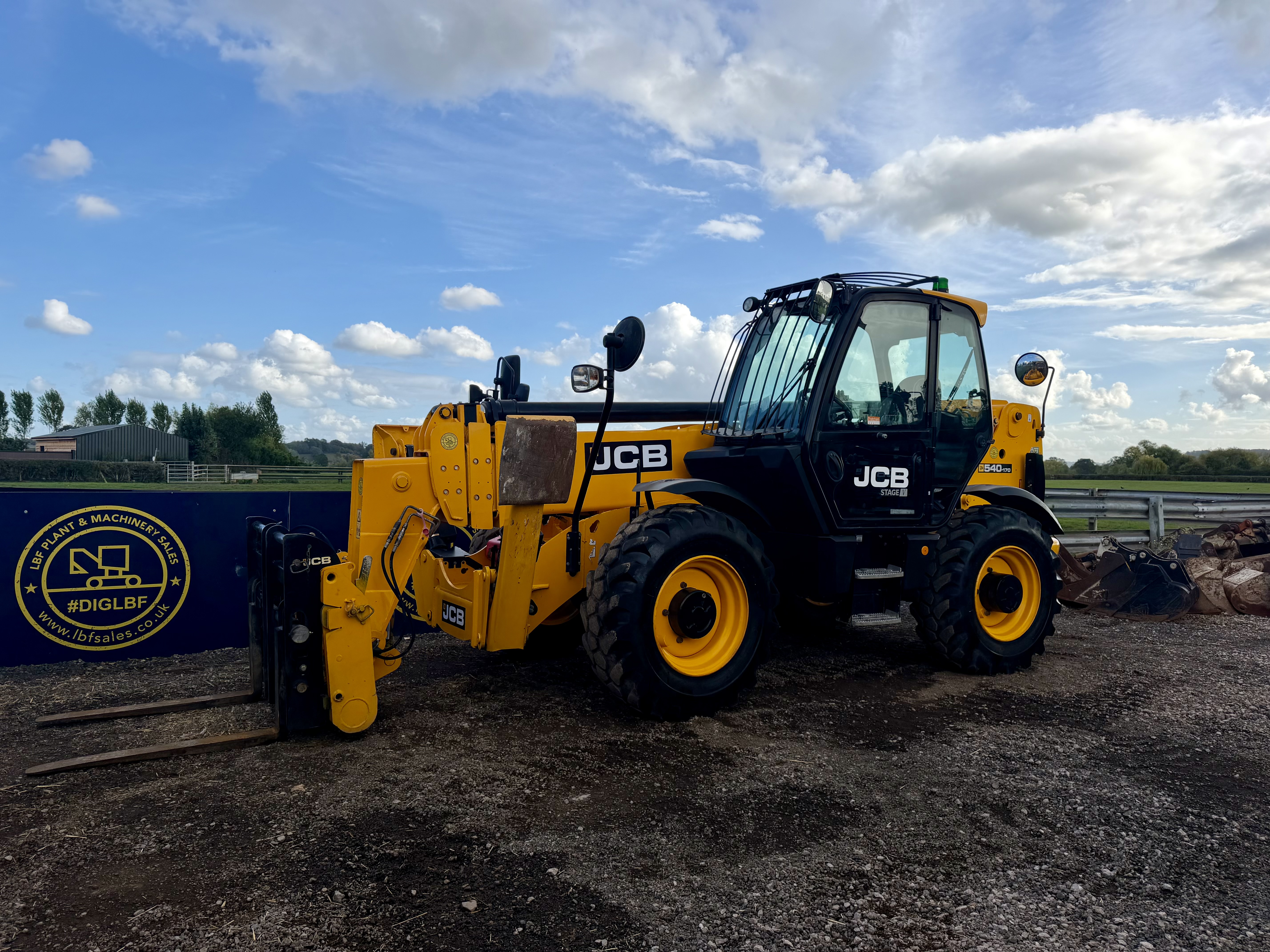 Used 2023 JCB 540-170