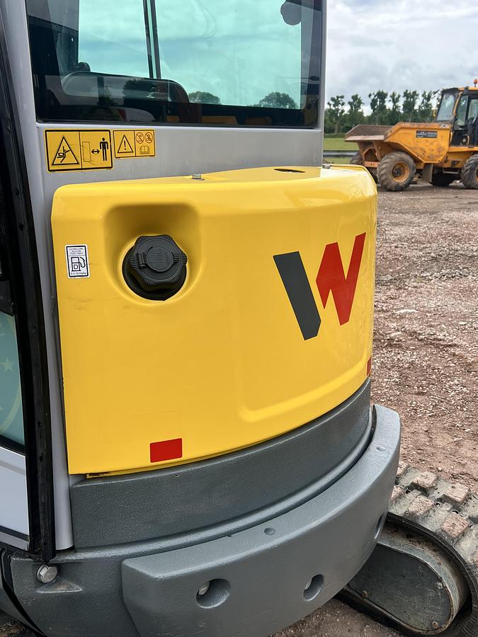 Used 2022 WACKER NEUSON EZ26