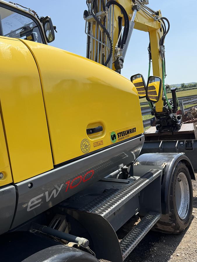 Used 2021 WACKER NEUSON EW100