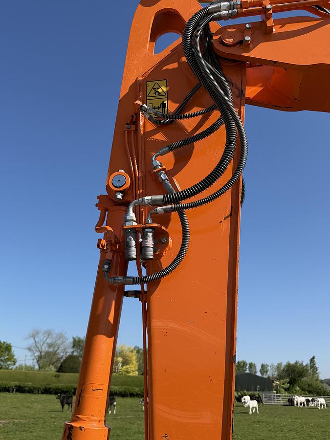 Used 2022 DOOSAN DX85R