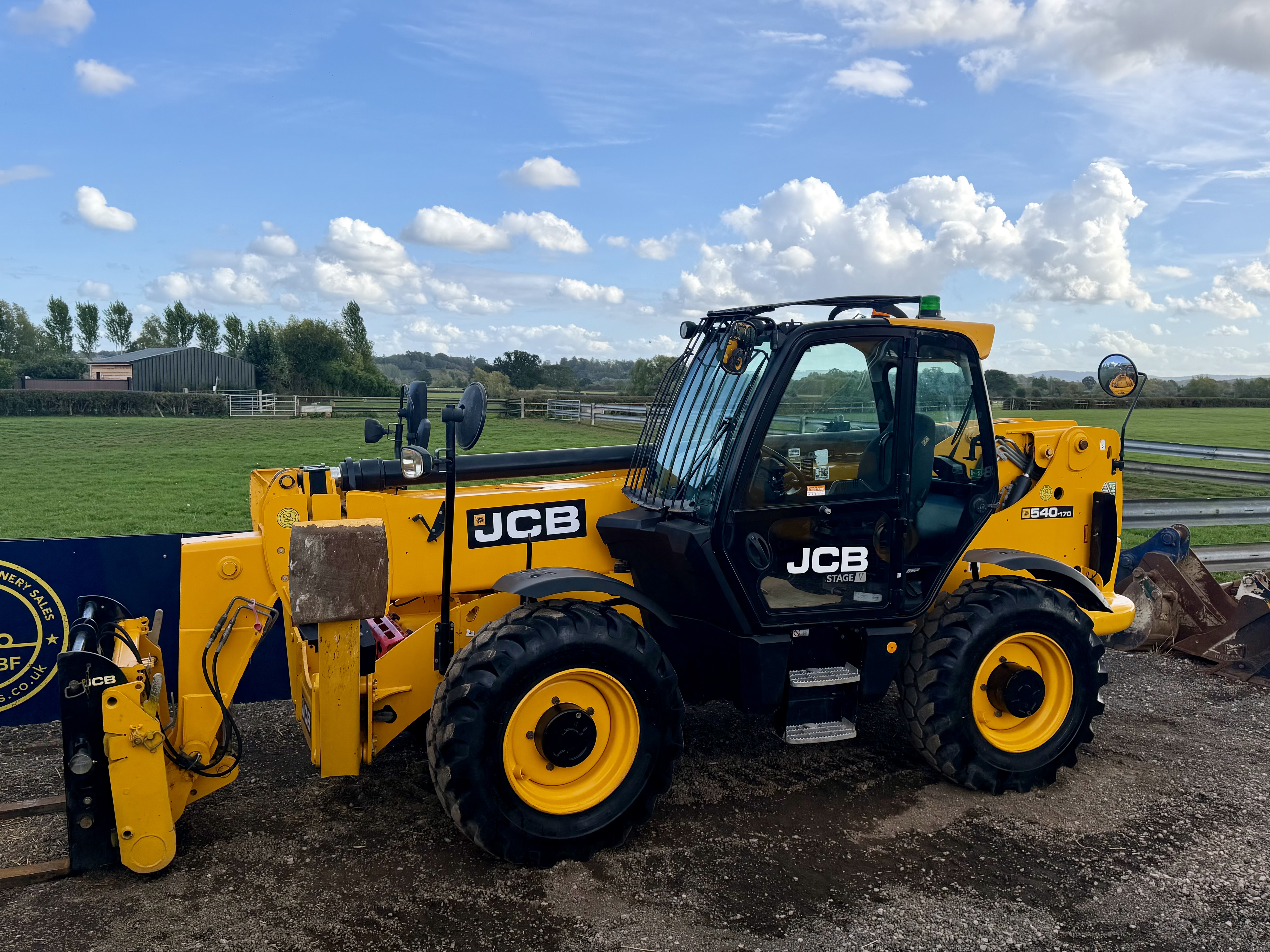Used 2023 JCB 540-170