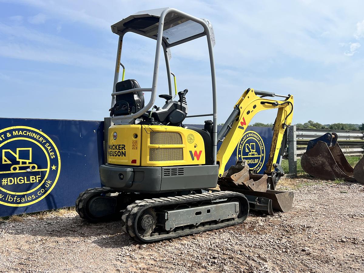 Used 2018 WACKER NEUSON EZ17