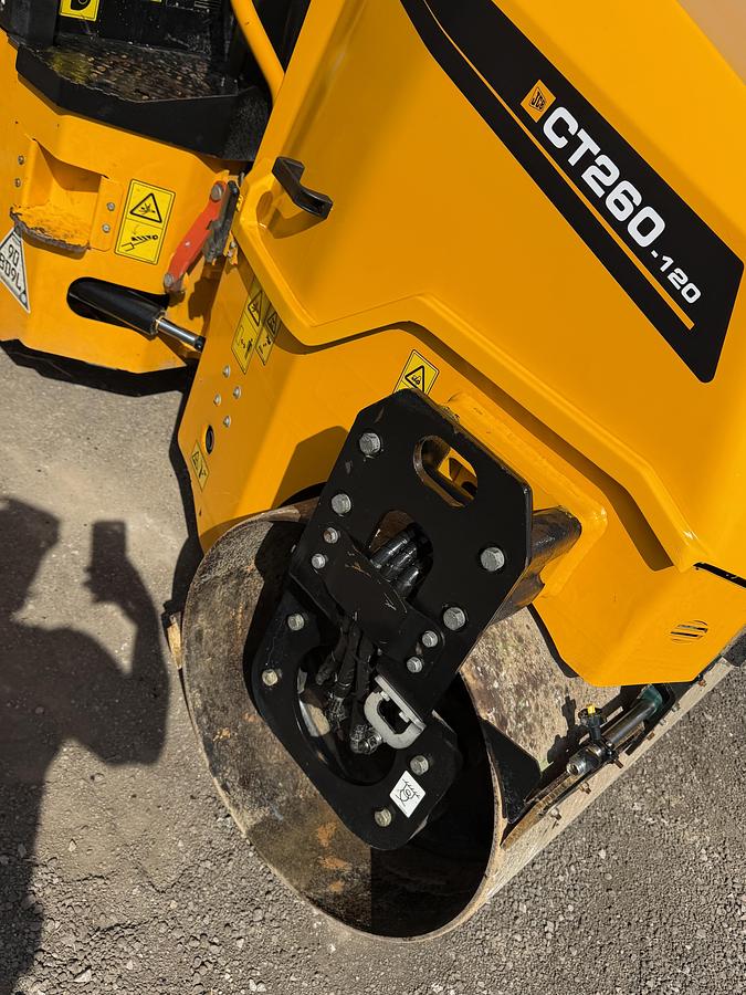 Used 2022 JCB CT260-120