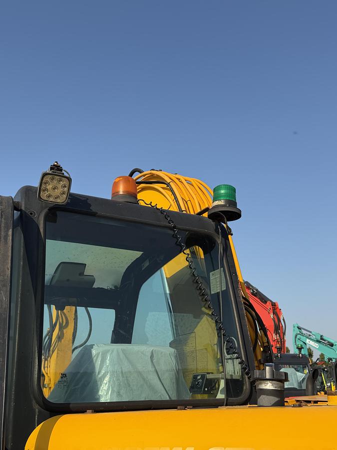 Used 2001 JCB JZ70