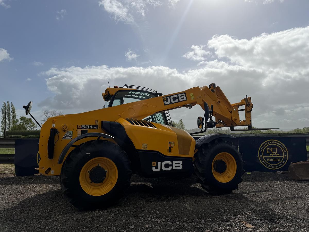 Used 2022 JCB 531-70